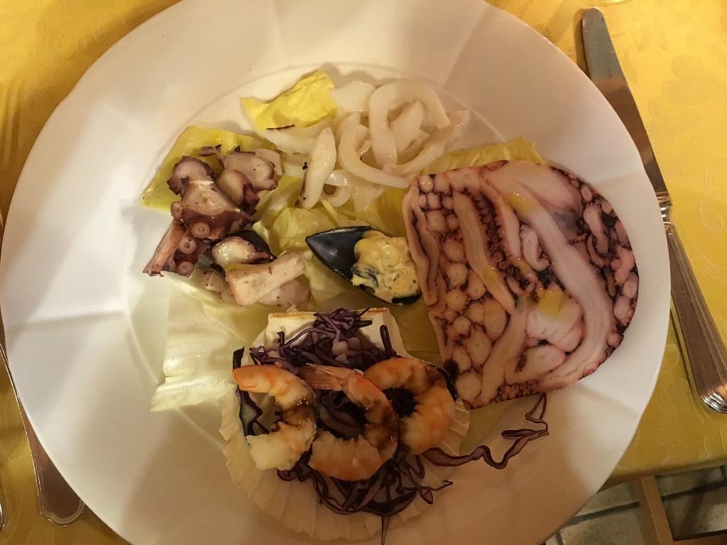 Hotel Ristorante Franca Tovo di Sant'Agata エクステリア 写真